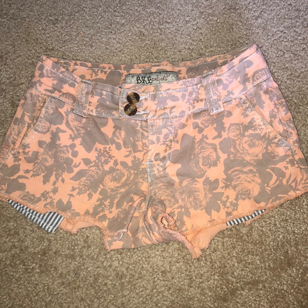 Peach and gray BKE jean shorts